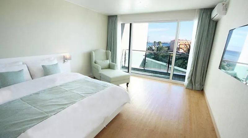 **** מלון ג'גו The Four Graces Resort קוריאה הדרומית