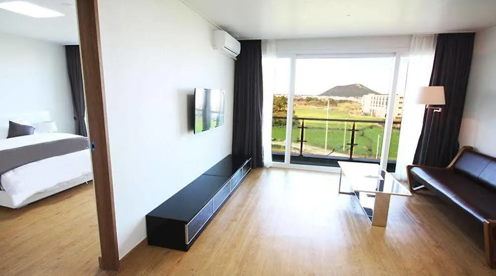 **** מלון ג'גו The Four Graces Resort קוריאה הדרומית